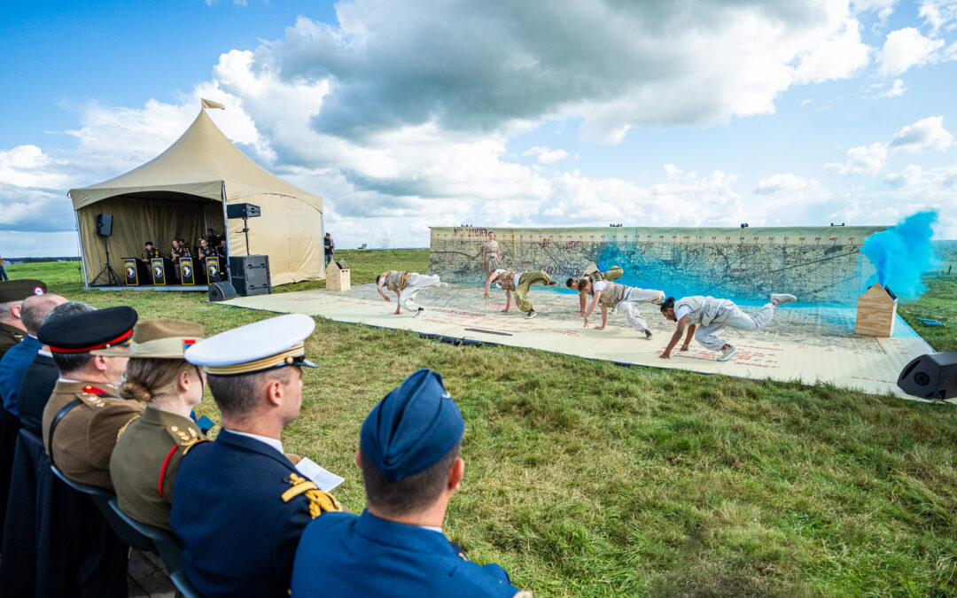 Bevrijdingsjaar Noord-Brabant officieel gestart met theatervoorstelling Achter de Horizon